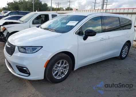 2025 Chrysler Pacifica Select z USA, uszkodzony, nr VIN 2C4RC1BG8SR578824